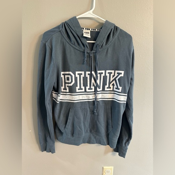 Victoria's Secret PINK Hoodie Sweater - Picture 1 of 4